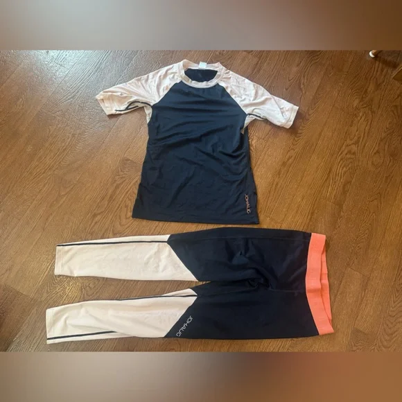 Johaug Training Top & Tights Set - Picture 2 of 5